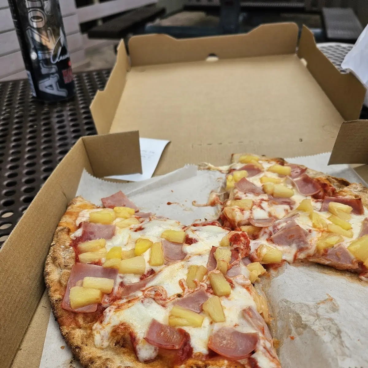 Hawaiian Pizza
