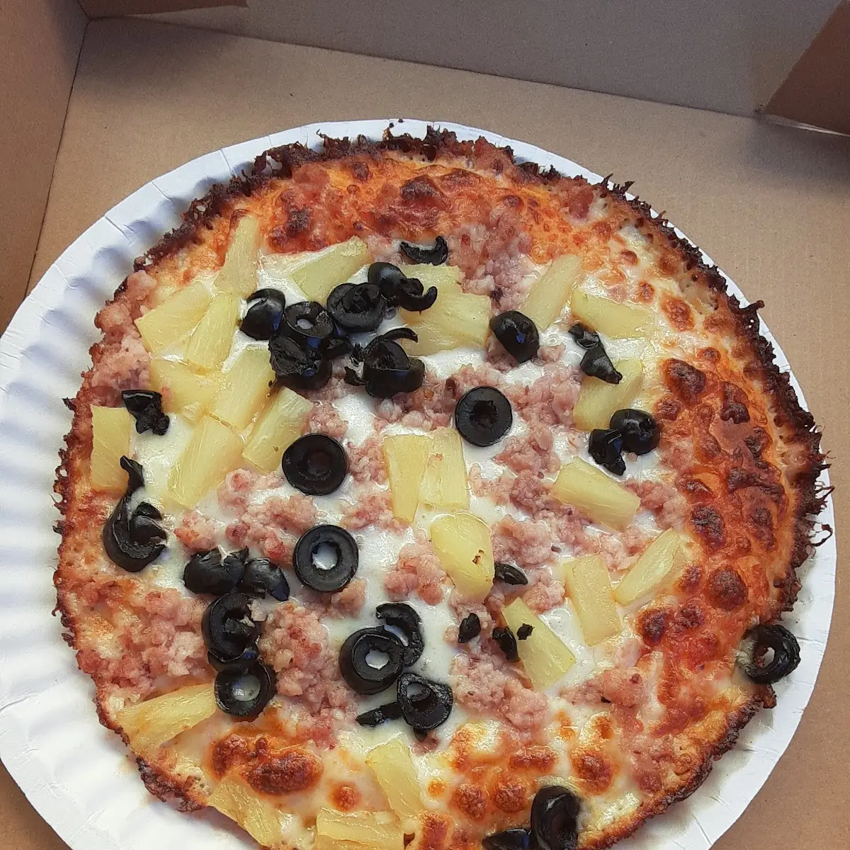 Pizza Hawaiana