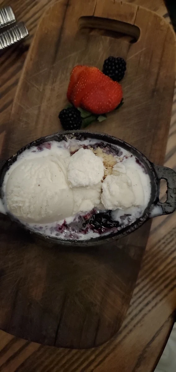 Blackberry Cobbler