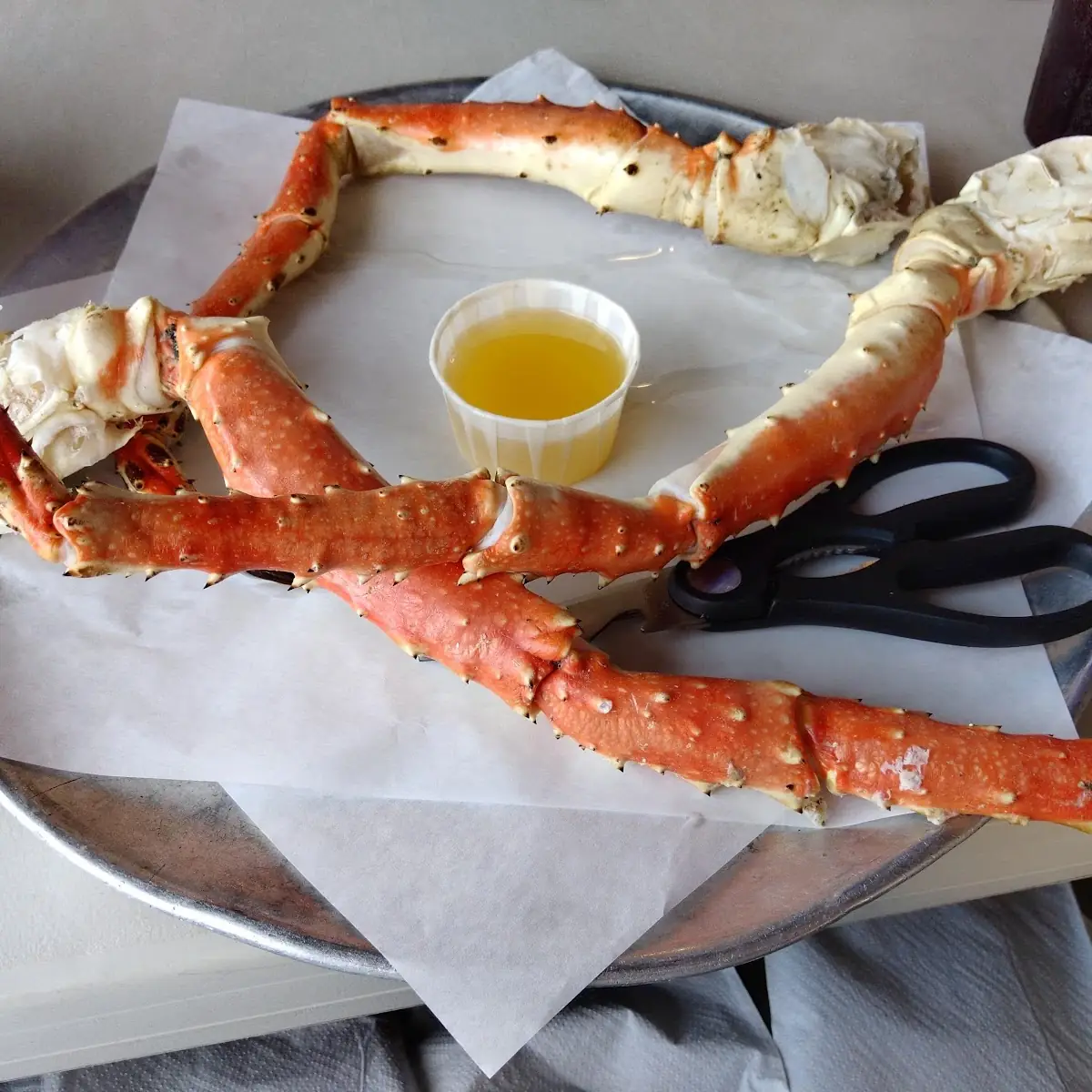 Steamed Snow Crab