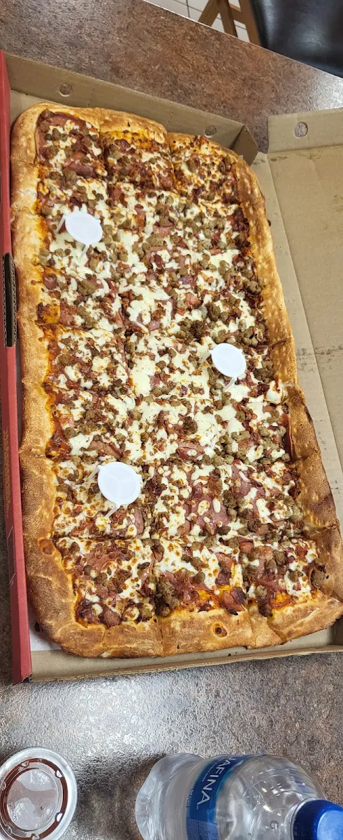 Highlights, Greco Pizza