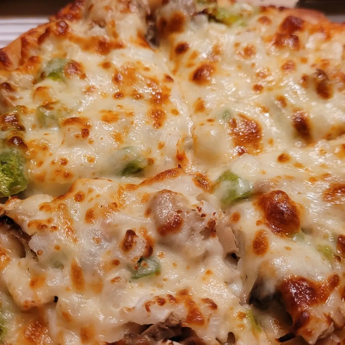 Garlic Chicken Pizza