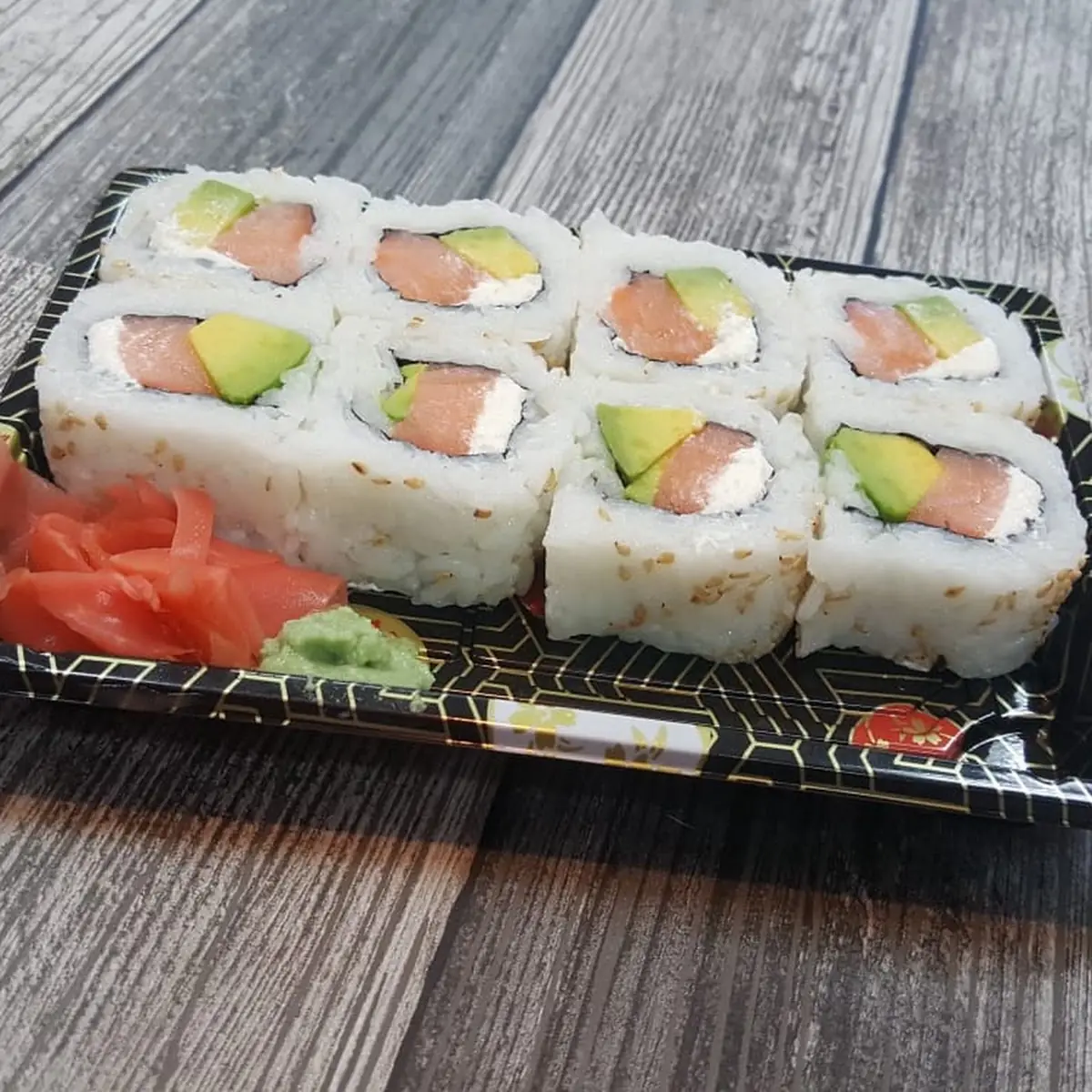 Sushi Aguacate Y Queso