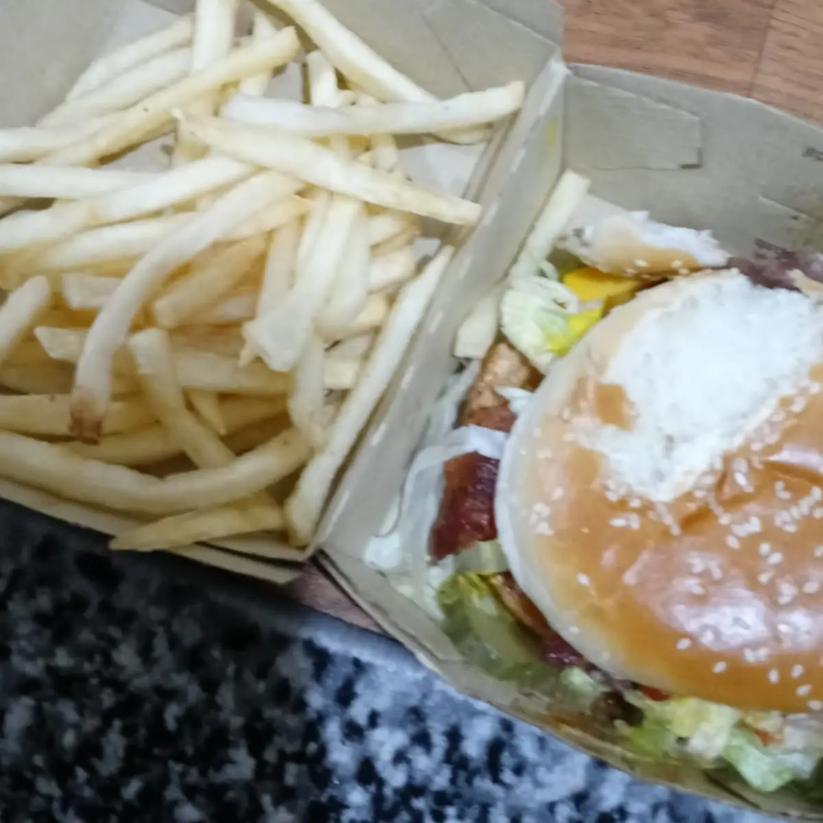 Travis Scott Burger