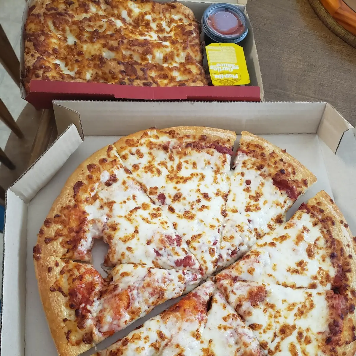 Large Pizza