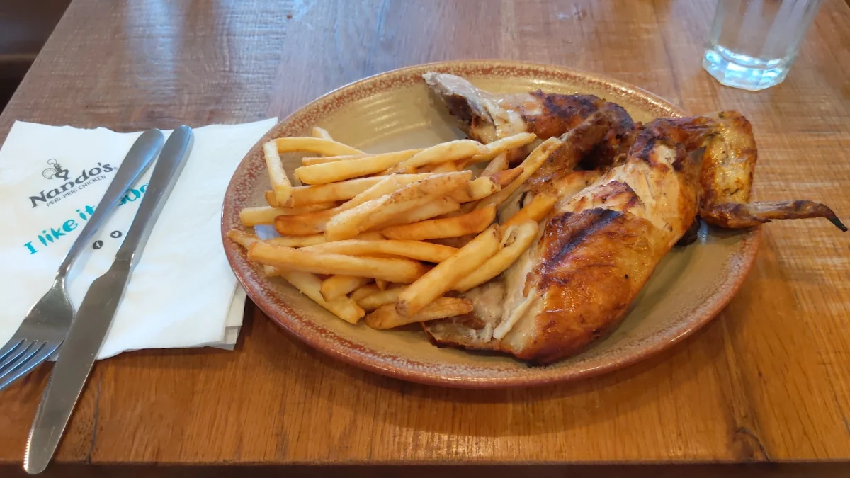 ½ Chicken, Nando's PERi-PERi