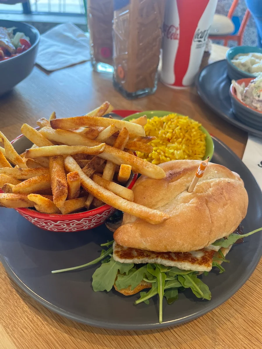 Chicken Sandwich and Peri-Fries, Nando's PERi-PERi
