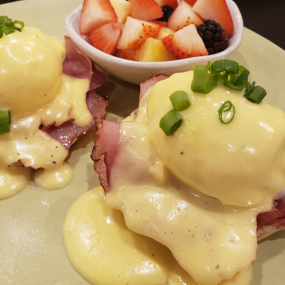 Eggs Benedict