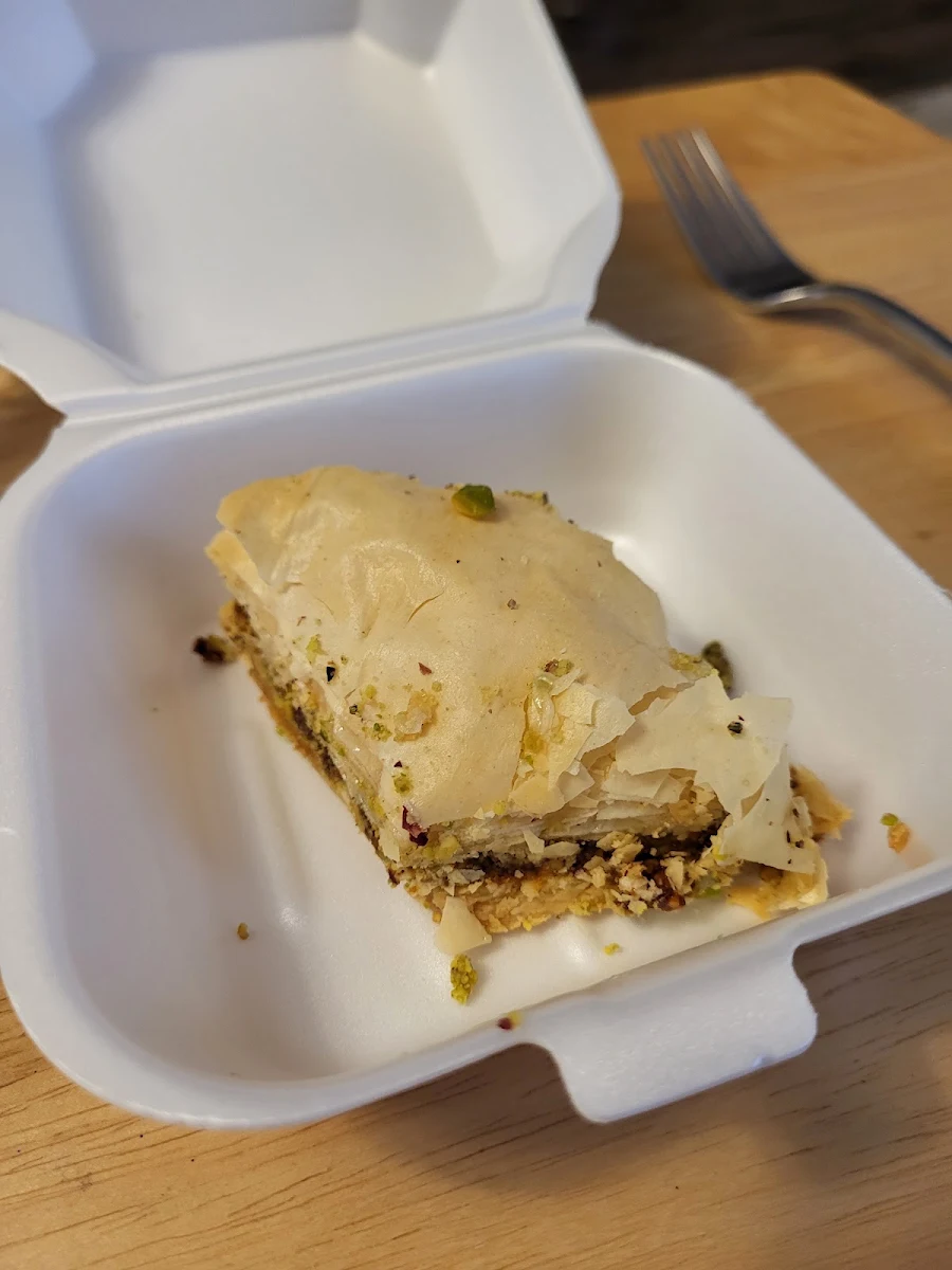 Baklava, Malek El Shawarma