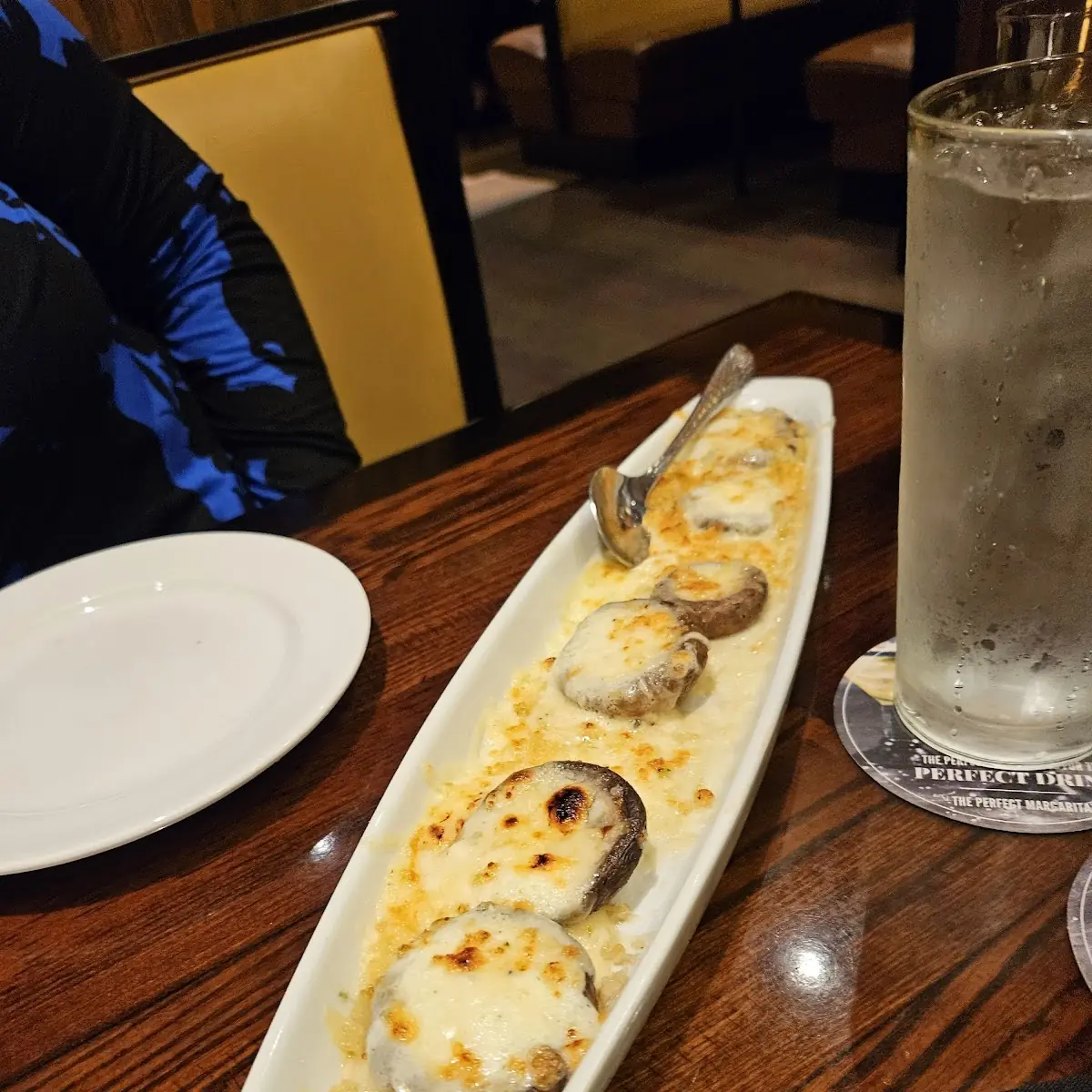 Mushrooms Mozzarella Cheese
