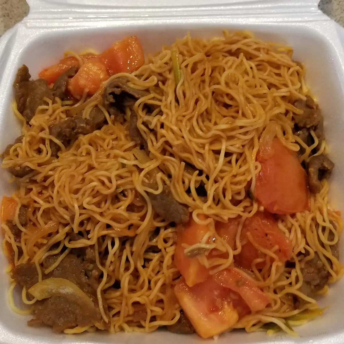 Tomato Beef Chow Mein