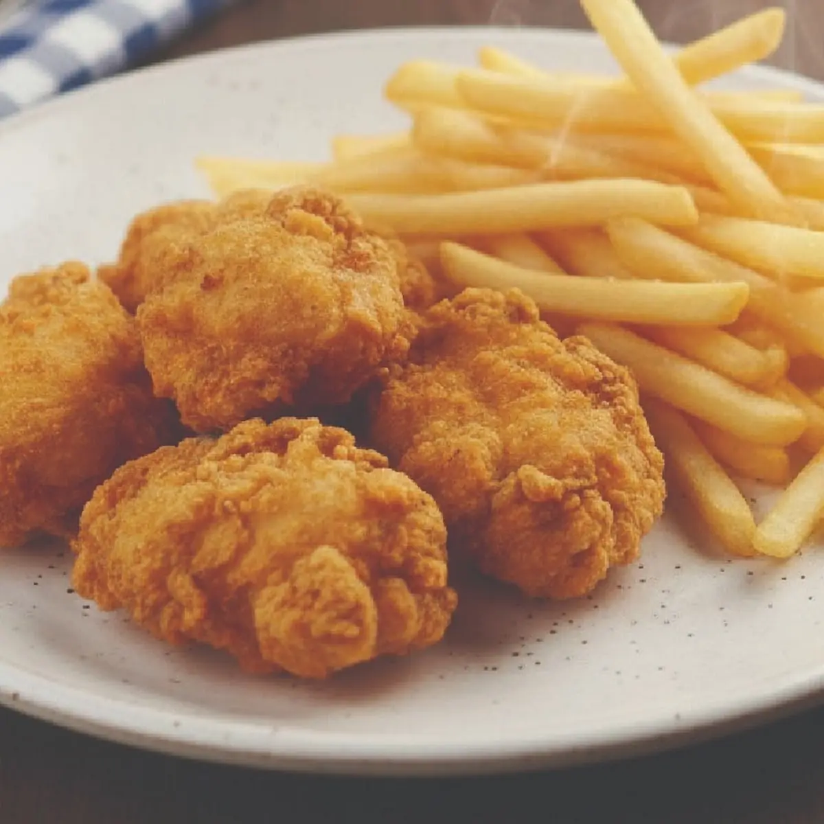 Chicken Bites w Fries