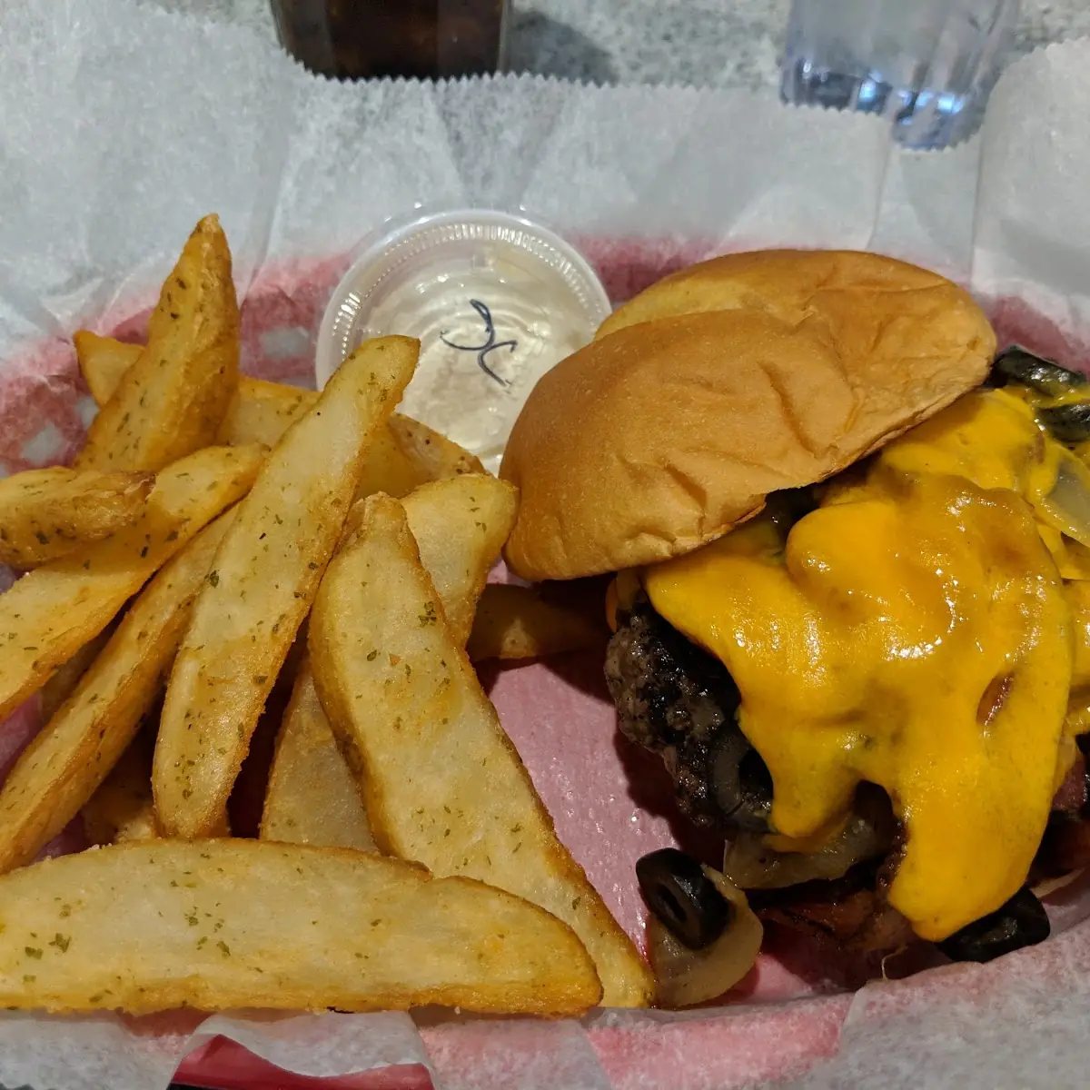 Bacon Onion Black Olive Burger