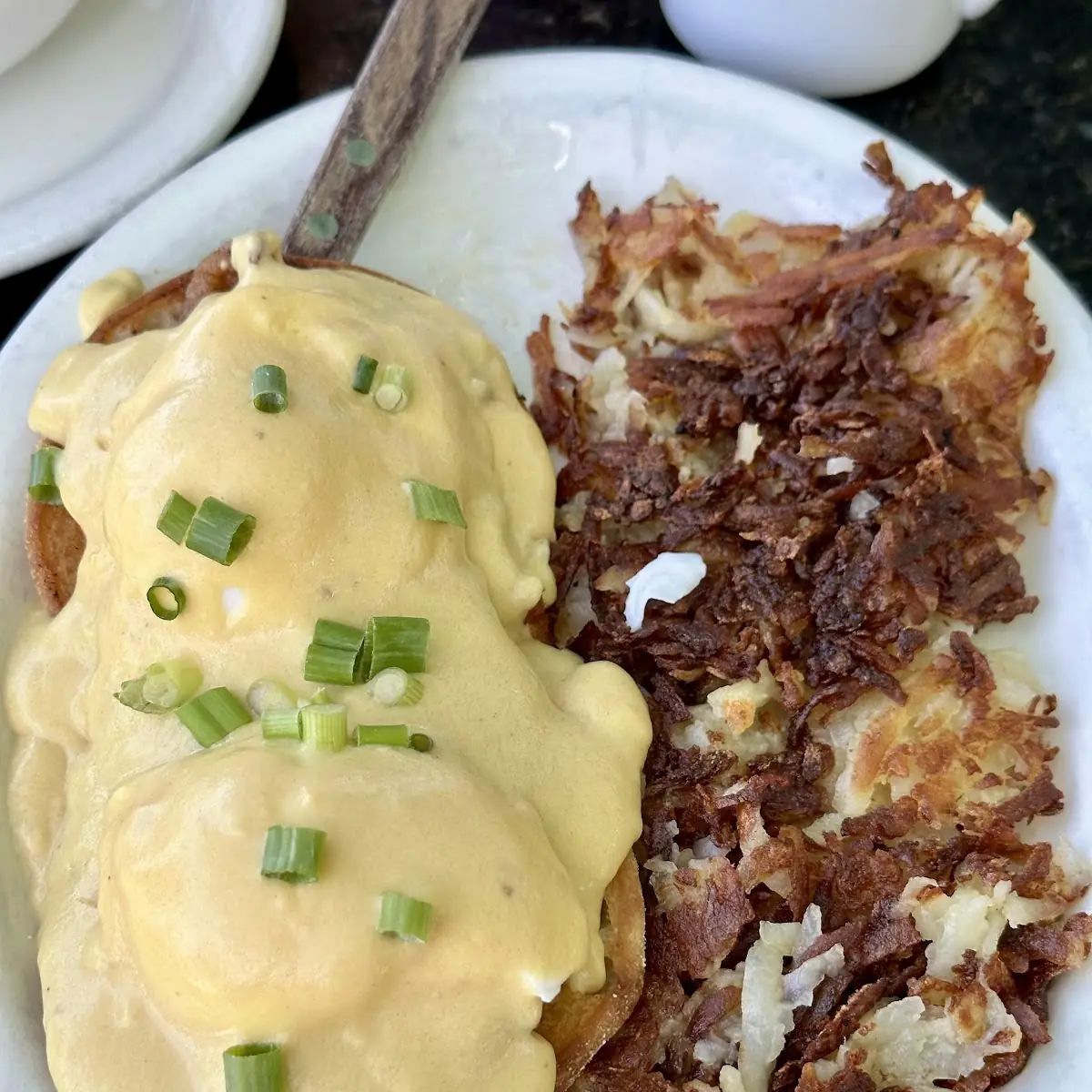 Eggs Benedict Hashbrowns