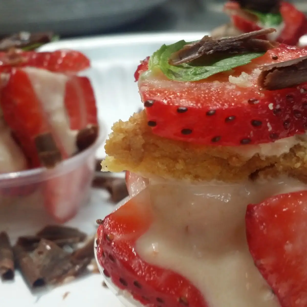 Hot Strawberry Creme