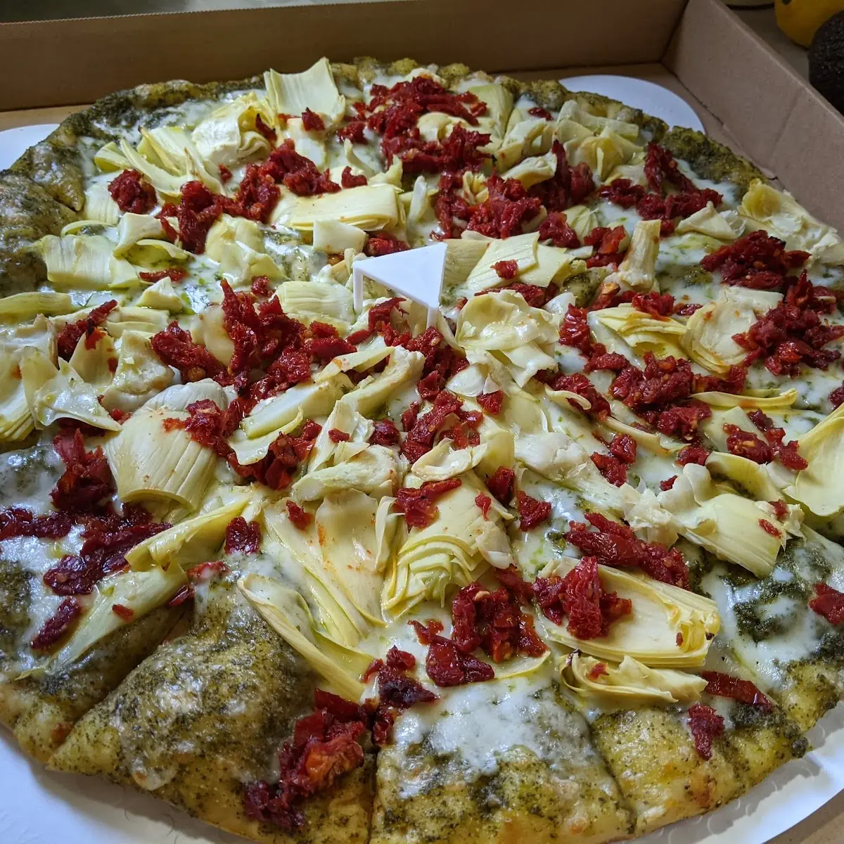 Pesto Veggie Pizza