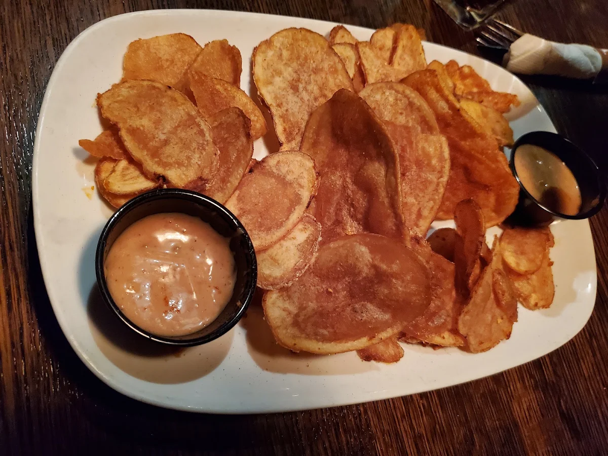 Lodge Chips, MR MIKES SteakhouseCasual