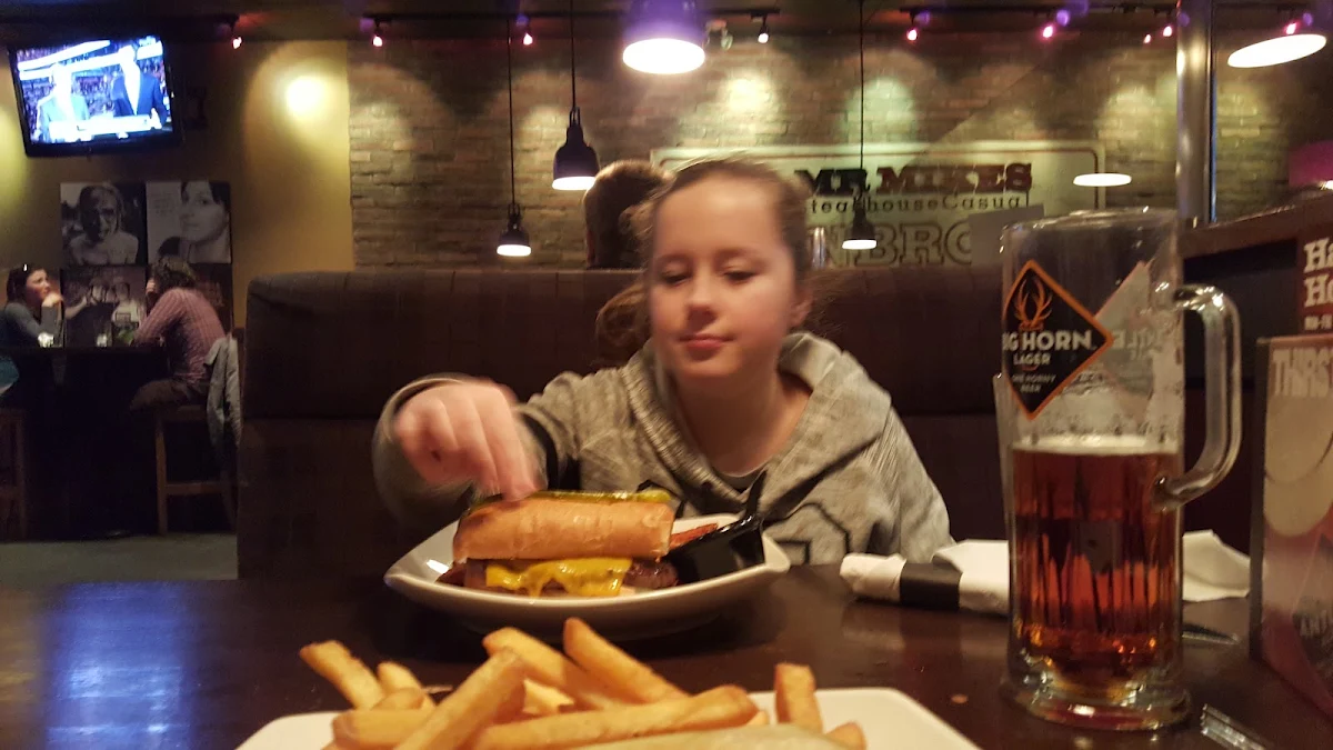 Mike Burger and Fries, MR MIKES SteakhouseCasual