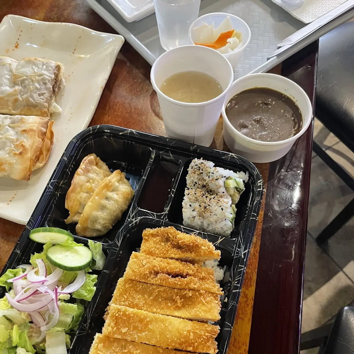 Crunch Roll &Lemon Pepper Chicken Bento