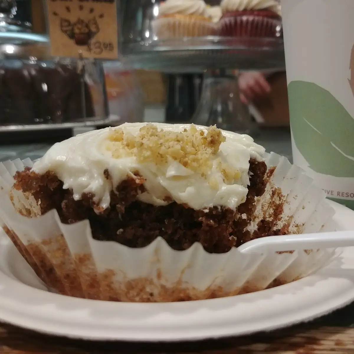 Vegan Carrot Cake Cupcake