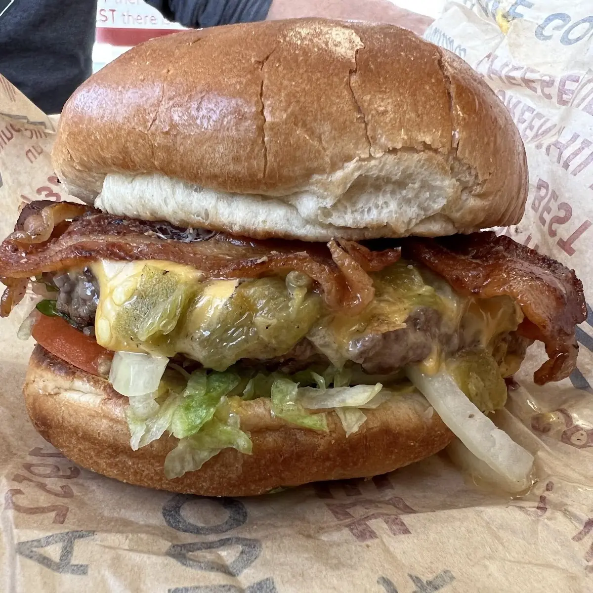 Green Chile Bacon Cheeseburger