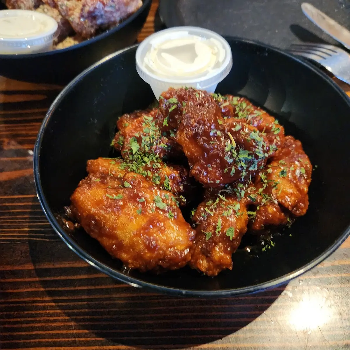 Specialty Wings (8 Piece)