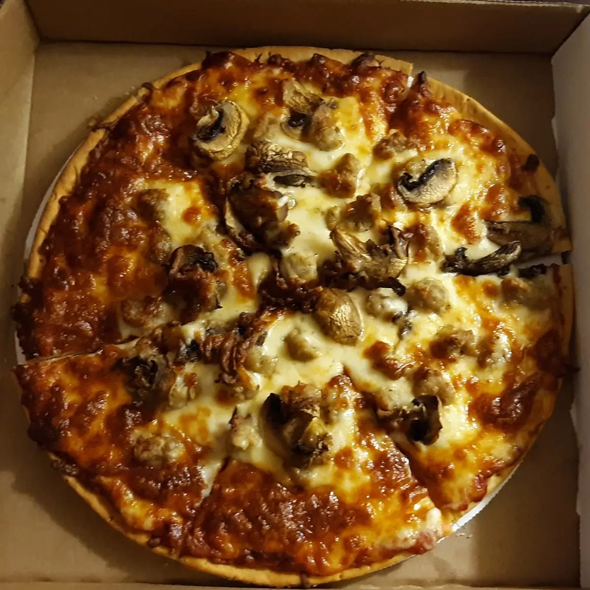 Cheese Sausage & Mushroom Pizza