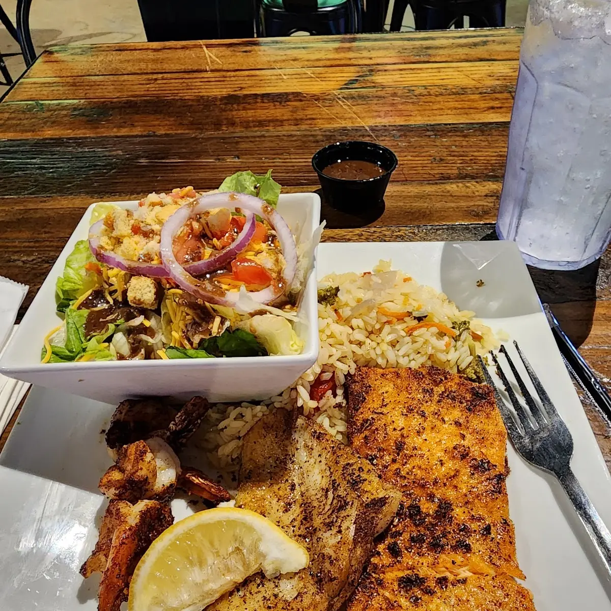 Blackened Fish Sampler Platter