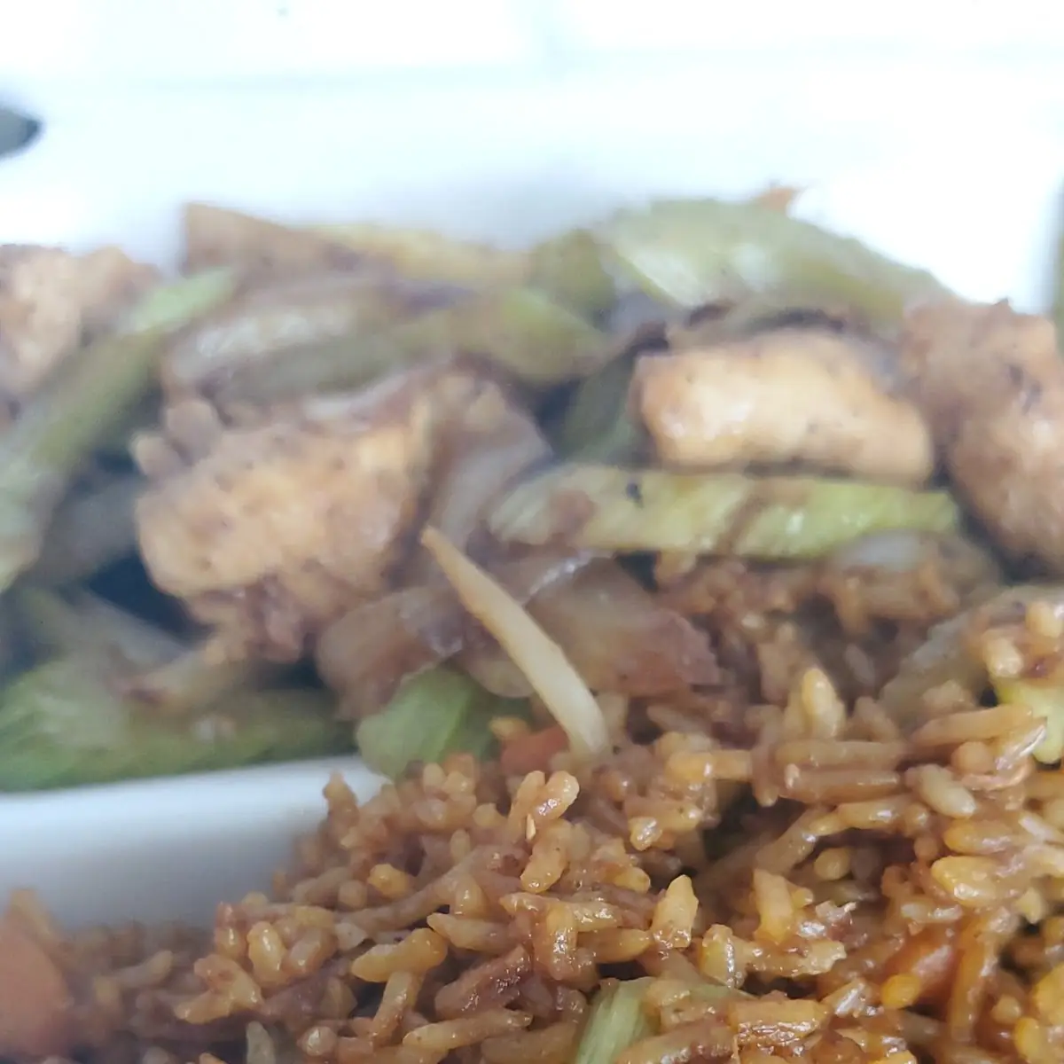 Vegetable Fried Rice with Black Pepper Chicken