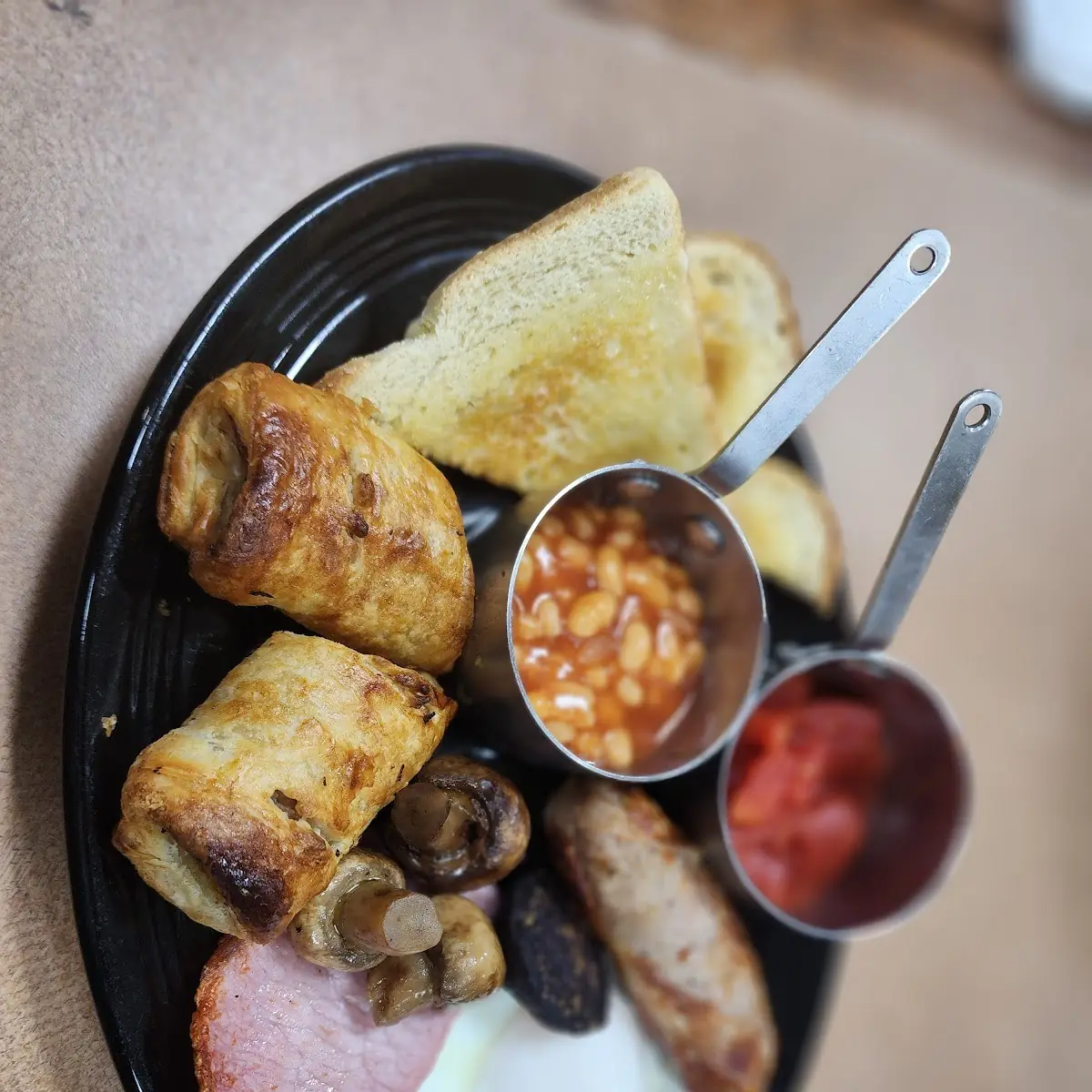 Full English Breakfast Plate