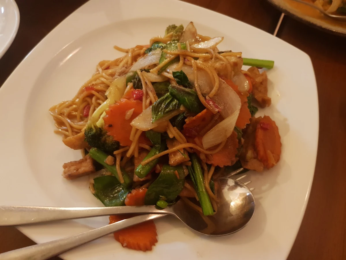 Highlights, Pops Up Thai