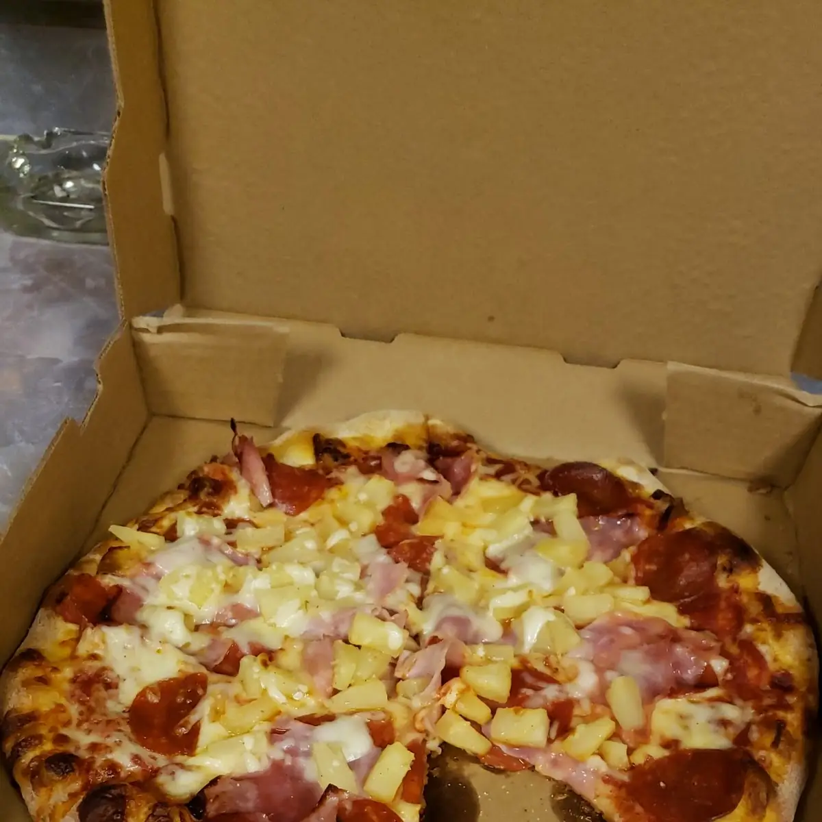 Hawaiian Pizza