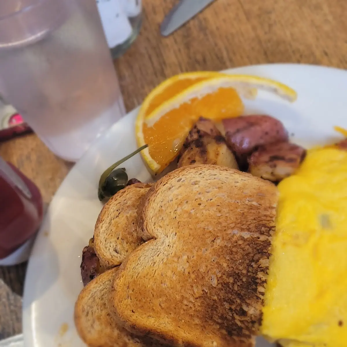 Brecon American Cheese Omelette