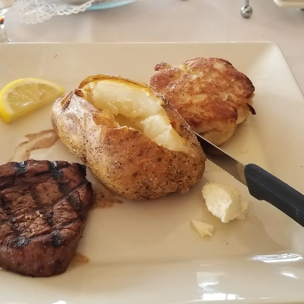 Filet Mignon & Lobster Tail