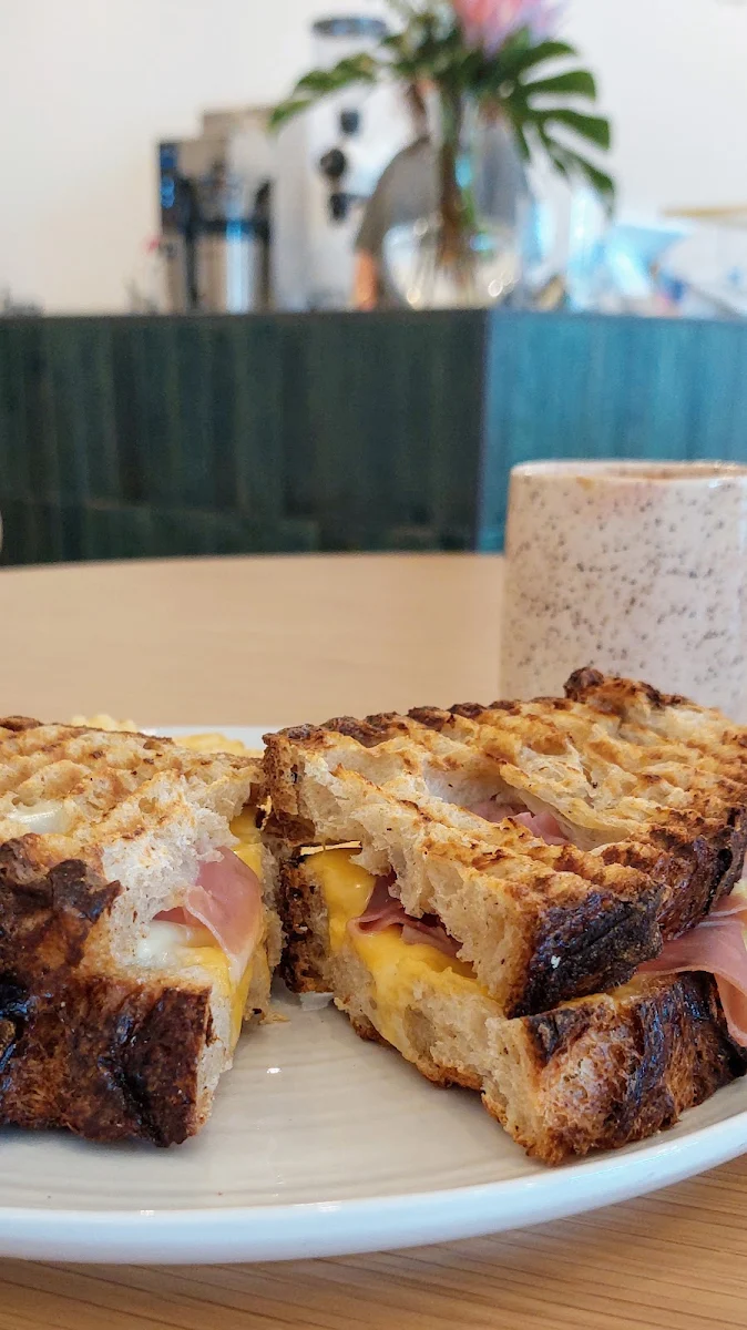 Grilled Cheese with Prosciutto