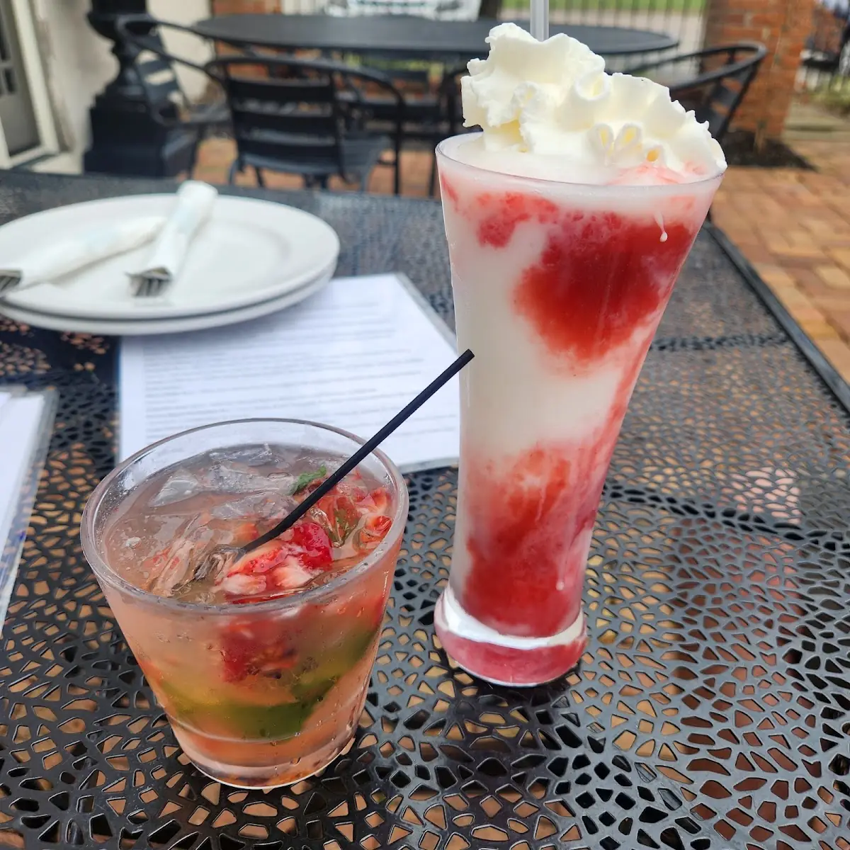 Strawberry Cooler Non-Alcoholic