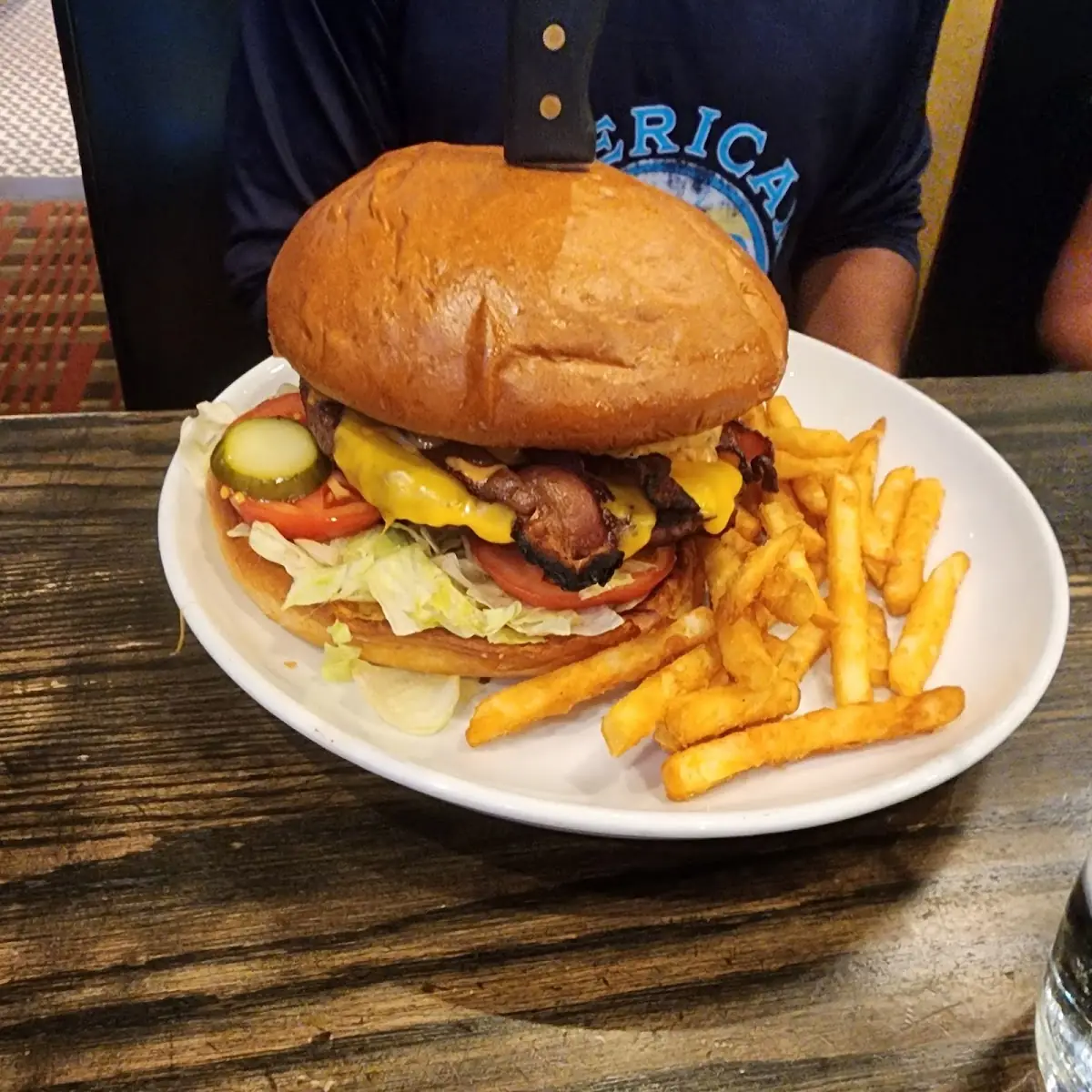 Mammoth Burger