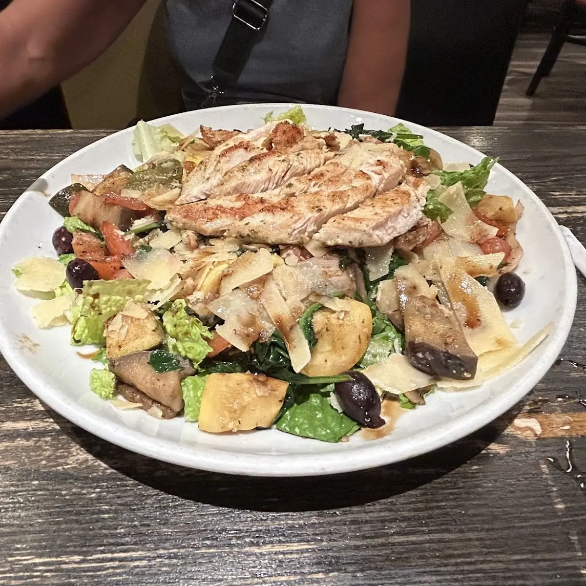 Red's House Salad