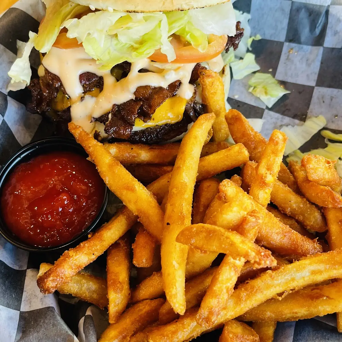 Rookies Bacon Lovers Cheese Burger