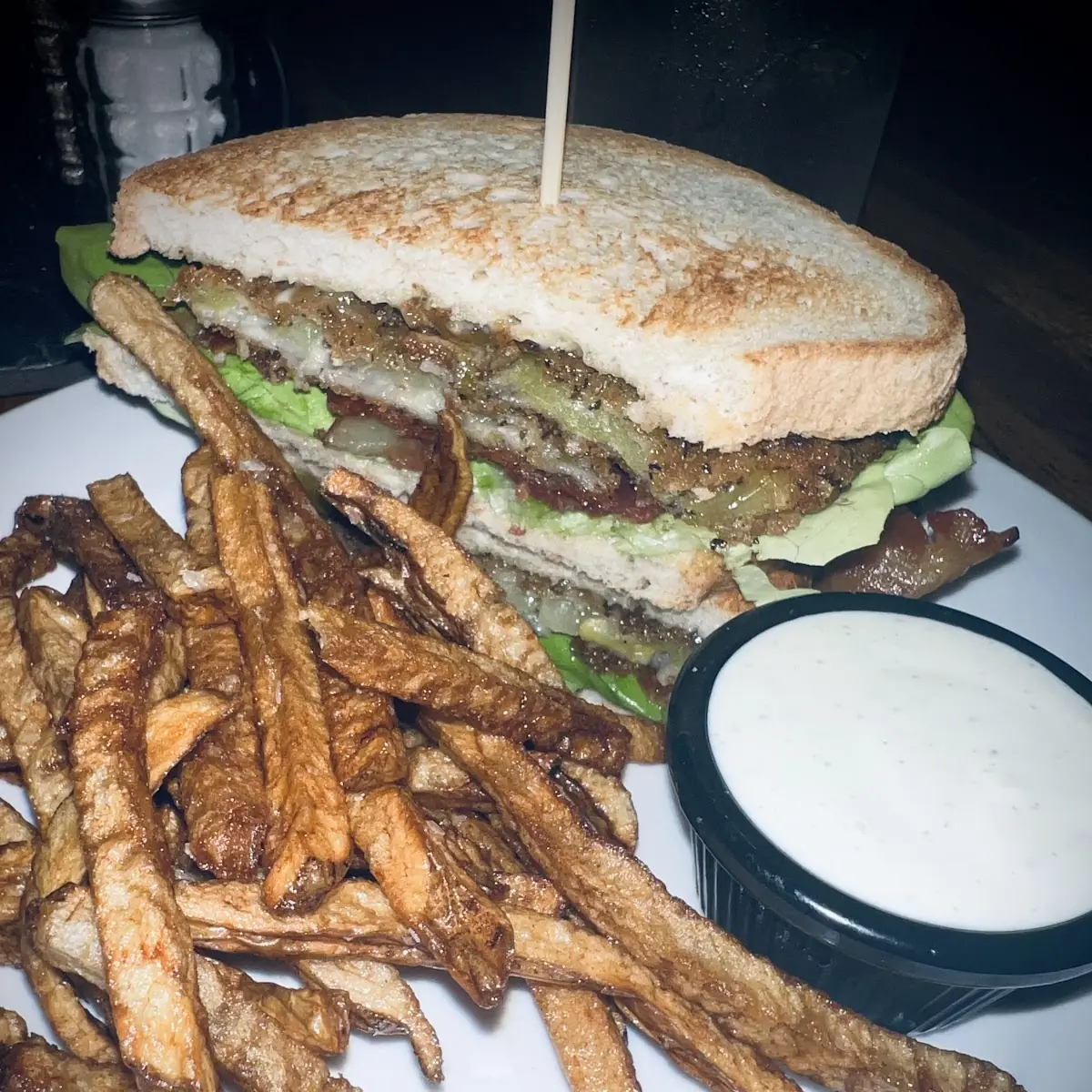 Fried Green Tomato blt Sandwich