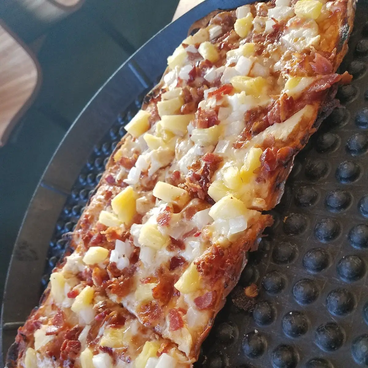 Hawaiian Pizza