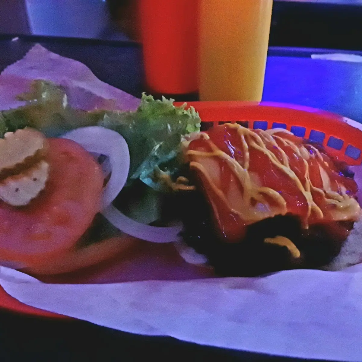 Classic Cheese Burger Basket