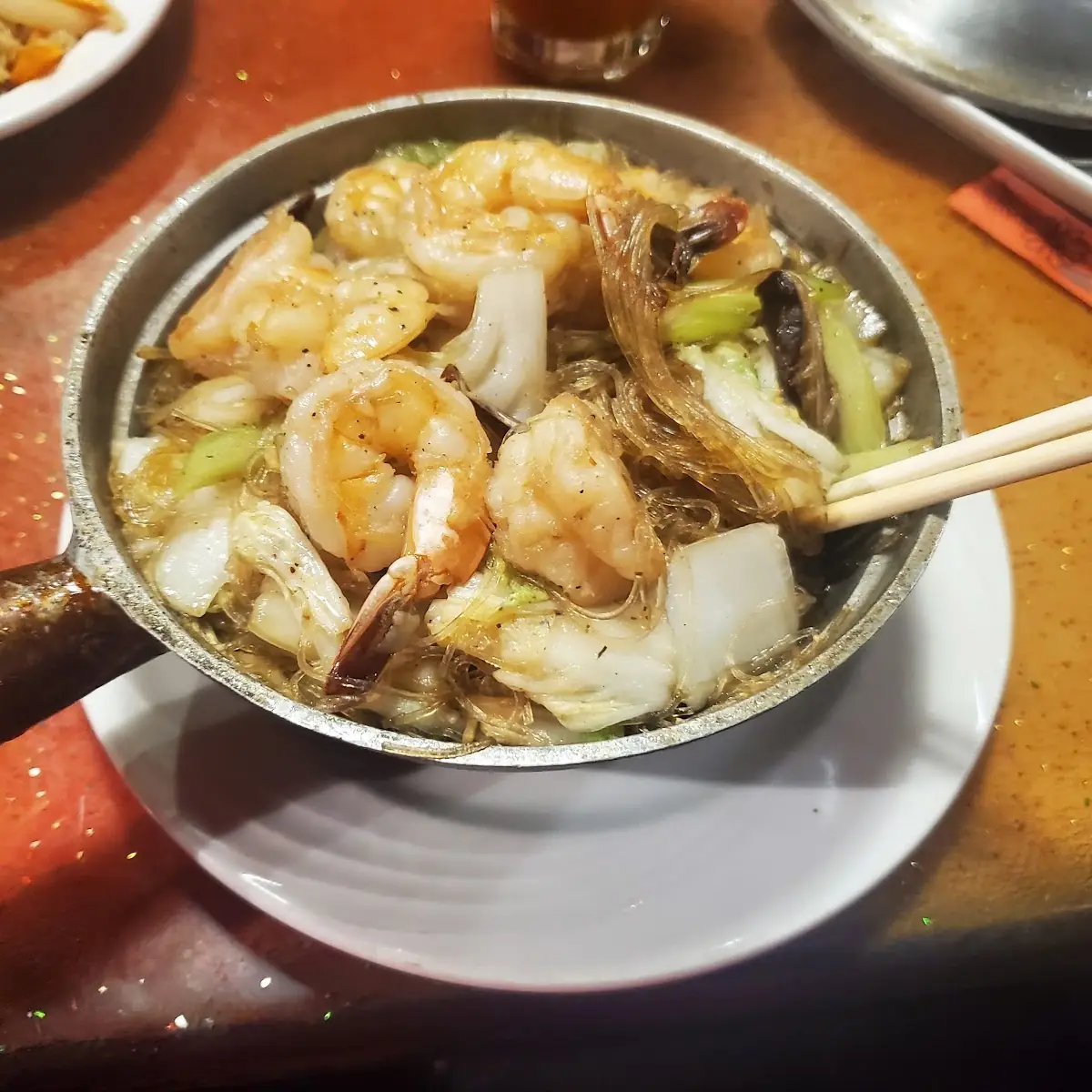 Goong Ob Woon Sen Dinner