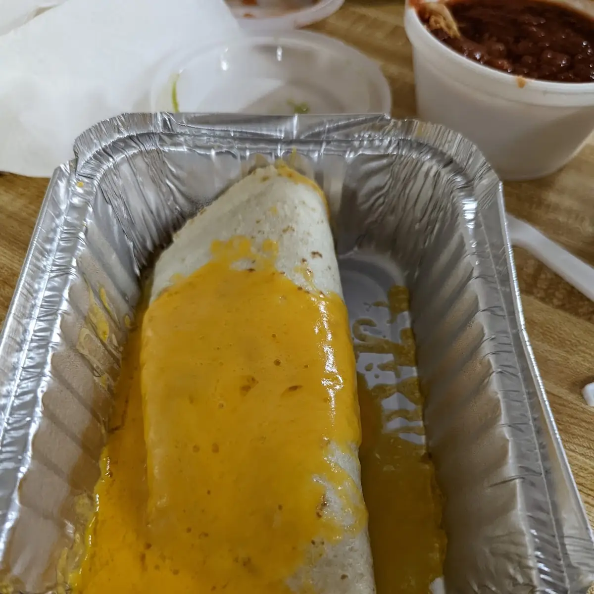 Chili Burrito con Queso