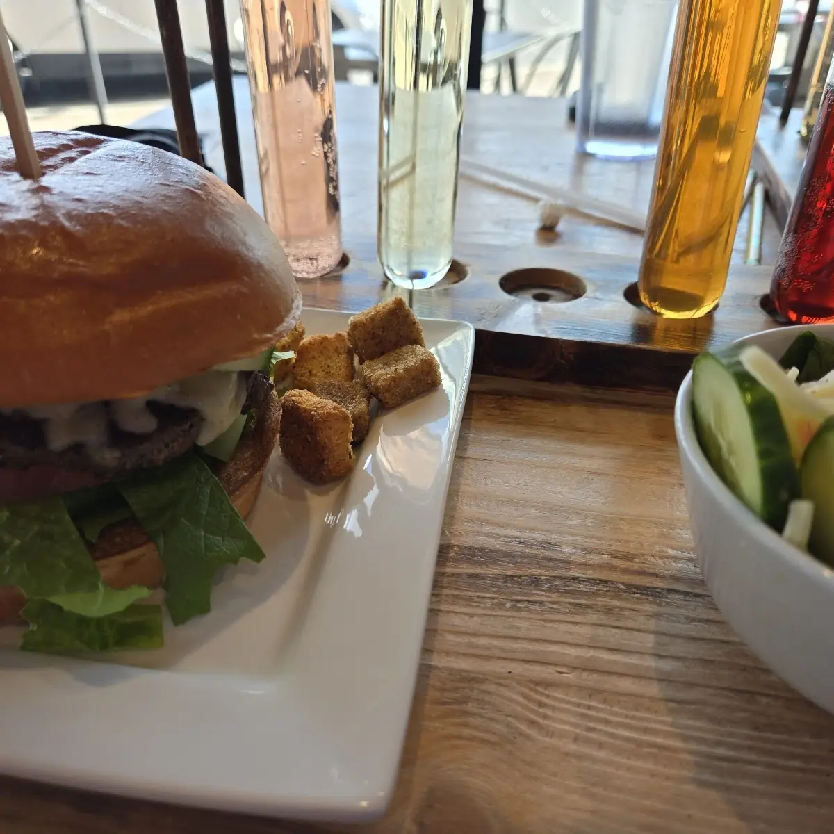 Burger with Side Salad