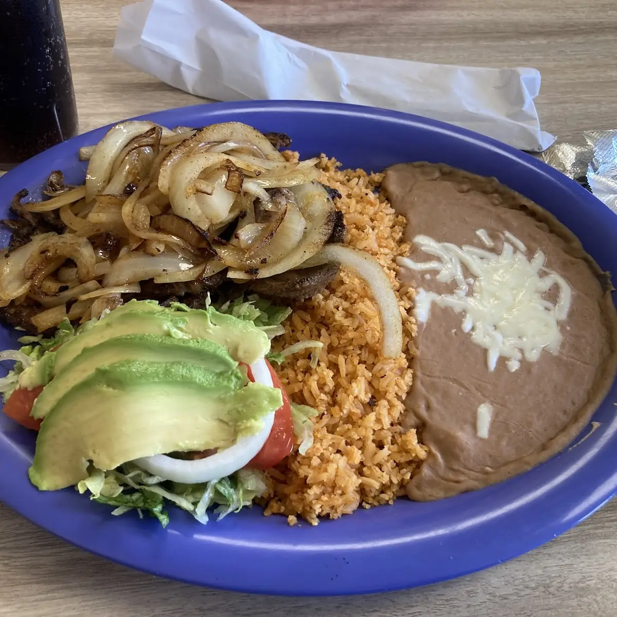 Bistec Encebollado