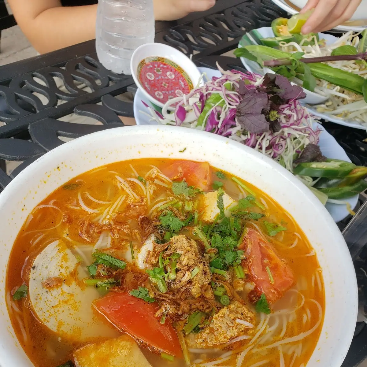 Bun Rieu
