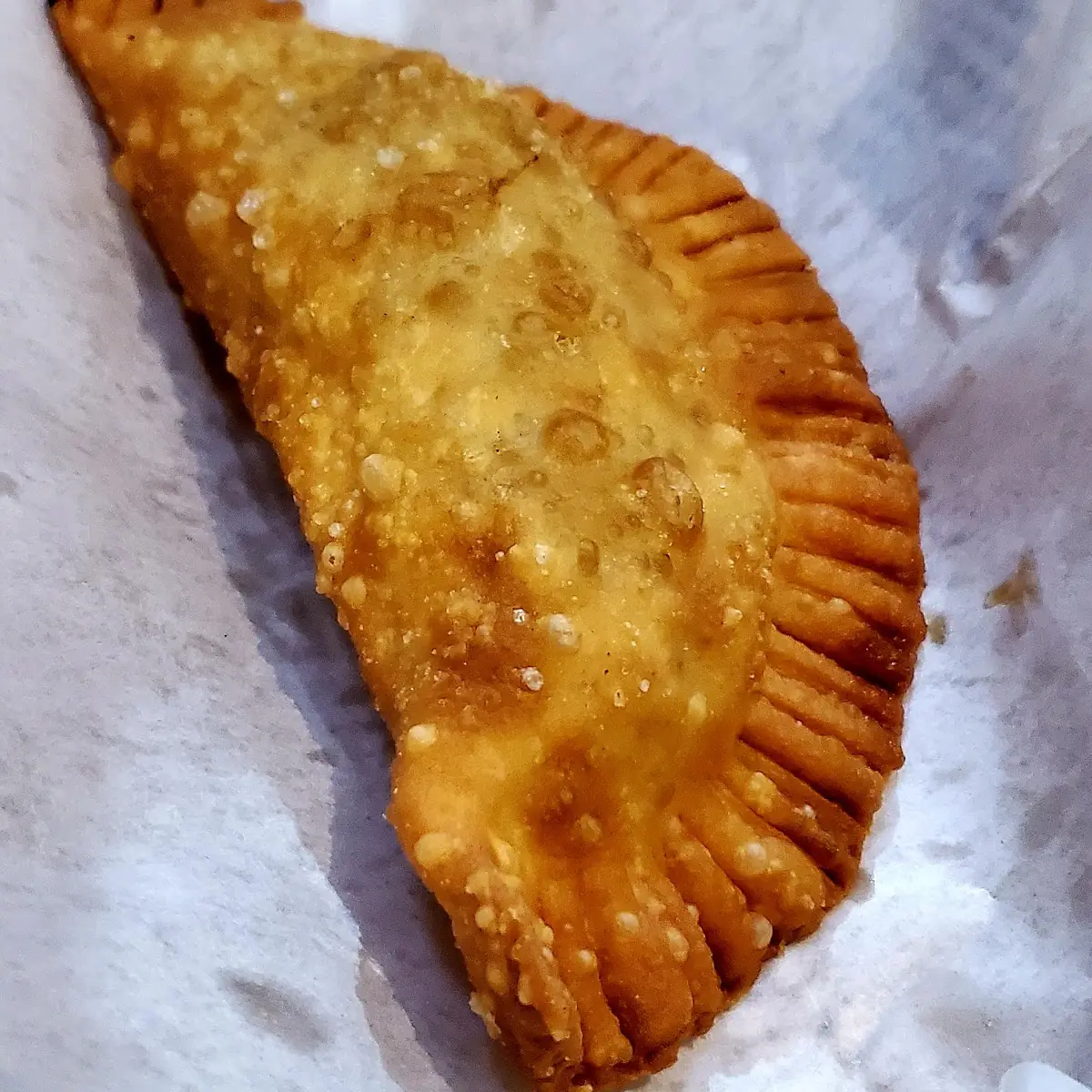 Empanada De Carne Y Queso