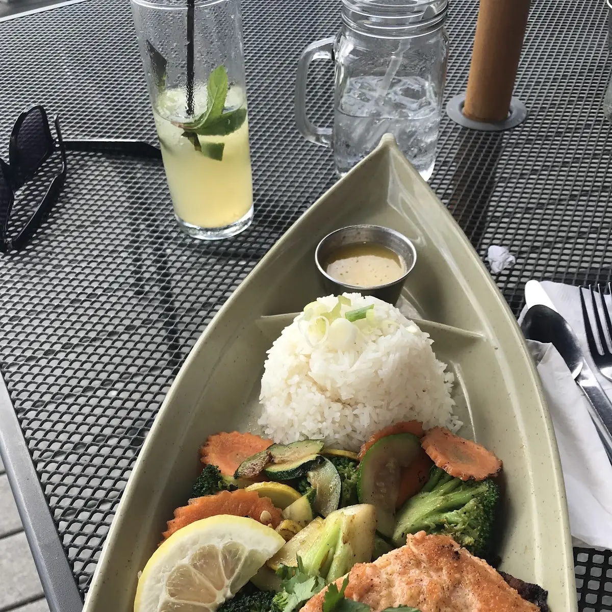 Grilled Salmon Vegetables