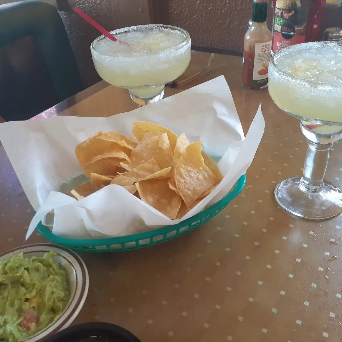 Chips with Guacamole